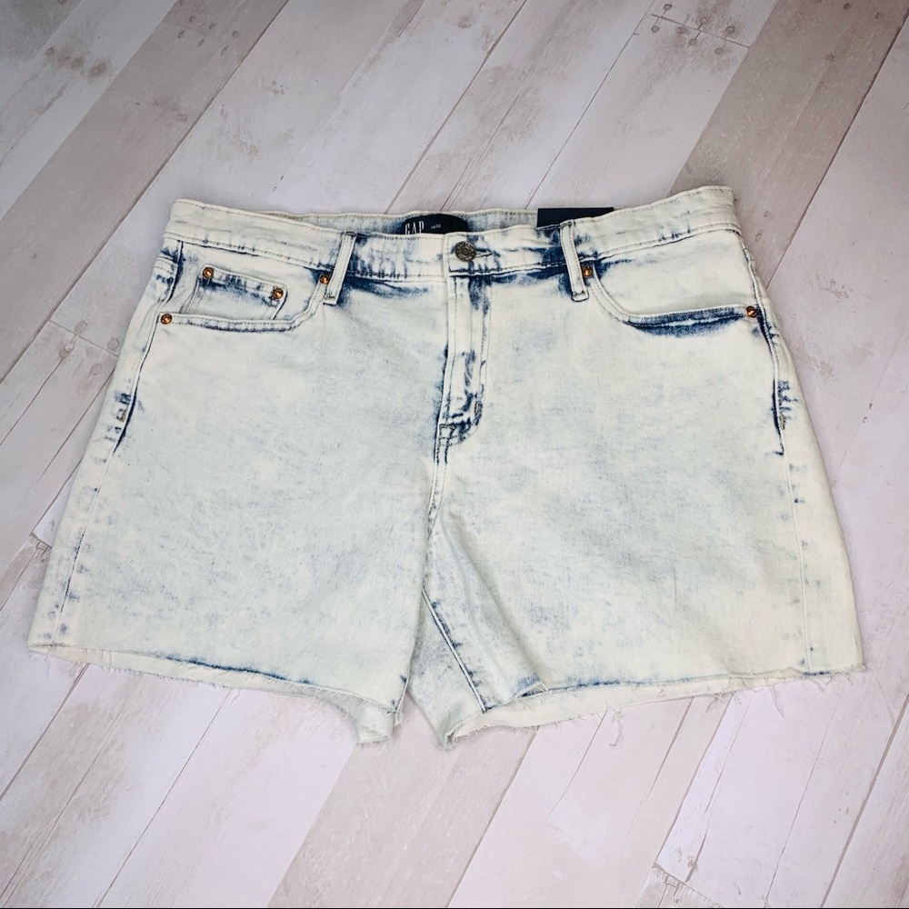 Gap Acid Wash Cut-off Denim Shorts with 5” inseam